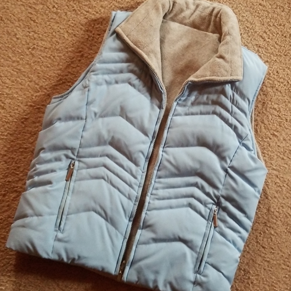 Reversible Puffy Vest
